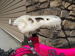 Сиденье для велосипеда в виде головы тиранозавра